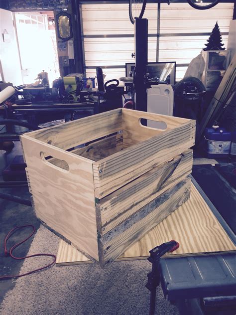 Wood Crate Made From Recycled Pallet Wood And Scrap Plywood Carpentry