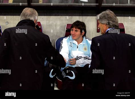 Argentina S Lionel Messi C Shakes Hands With England Coach Sven Goran Eriksson L As