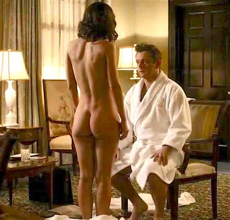 Lizzy Caplan Butts Naked Body Parts Of Celebrities