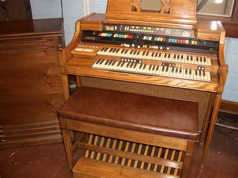Have A Hammond Organ Mod 328322 Very Little Use Purchased By One