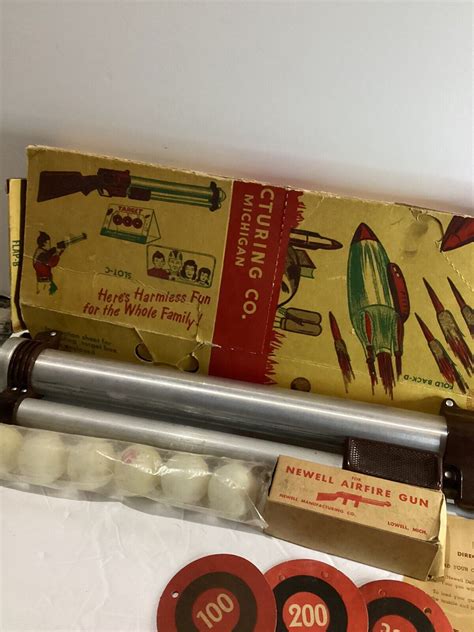 Vintage 1950s Newell De Luxe Repeater Pump Shotgun Toy Ping Pong Ebay
