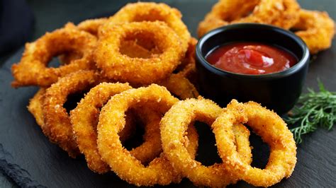 Your Onion Rings Will Taste Better With This Simple Step