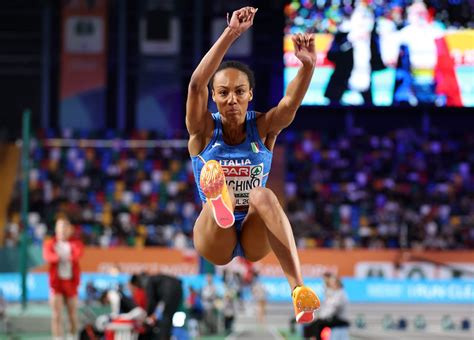 Larissa Iapichino Demolisce Il Record Di Mamma Fiona May Argento Agli Europei Indoor Di Atletica