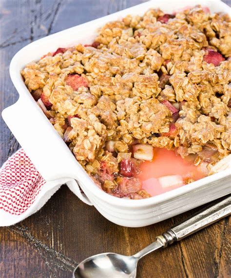 Rhubarb Apple Crisp Garnish With Lemon