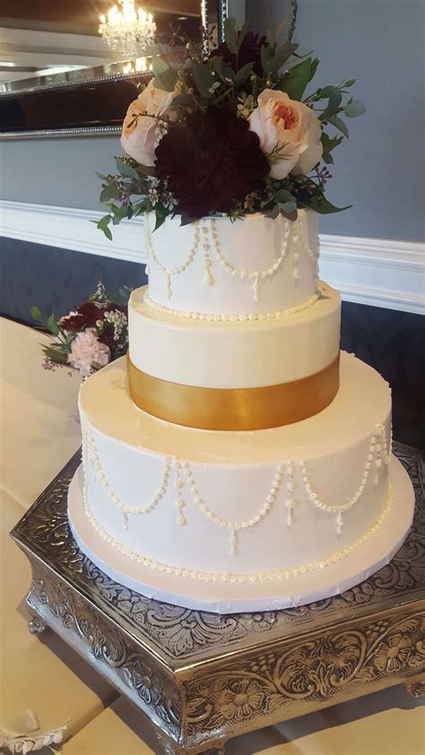 Wedding Cake With Three Layers Wedding Cakes Minneapolis Bakery