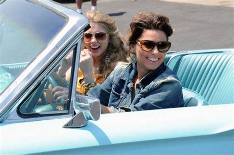 Shania Twain E Taylor Swift Recriam Cenas De Thelma E Louise Para