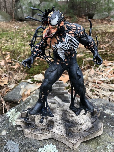 Review Marvel Gallery Venom Pvc Figure Statue Diamond Select Toys