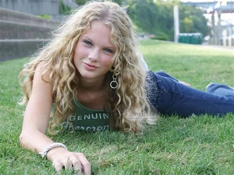 The Life Of Taylor Swift Shortpedia
