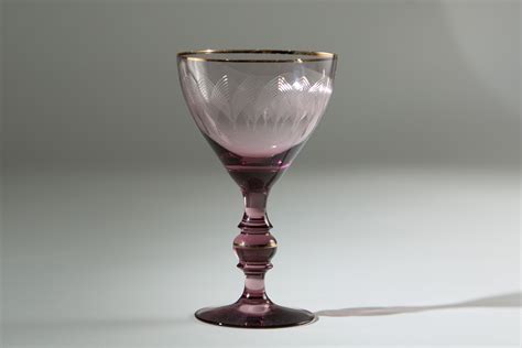 Vintage Wine Glasses Amethyst Purple Stemware With Gold Band Lip Retro Barware Glassware