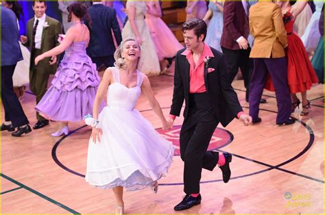 Full Sized Photo Of Grease Live See All Pics Here Biggest Gallery Ever 86 Grease Live See