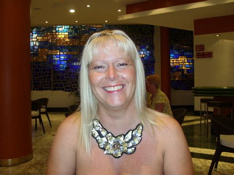 Dizzymiz From Sheffield Is A Local Granny Looking For Casual Sex Dirty Granny