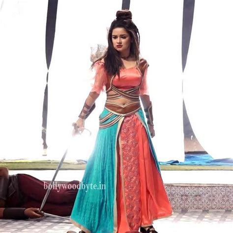 Avneet Kaur On The Sets Of Her Serial Alladin Avneetkaur Bollywood Celeb Bol Unseen