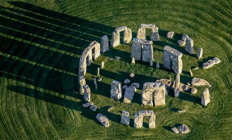 Massive Ancient Structure Discovered Near Stonehenge