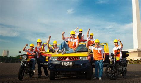 Info loker pt pln yang selalu update. Lowongan Kerja PT.PLN Lulusan D3 dan S1 - Rekrutmen Besar-Besaran Desember 2015 | Lionel Ngeblog