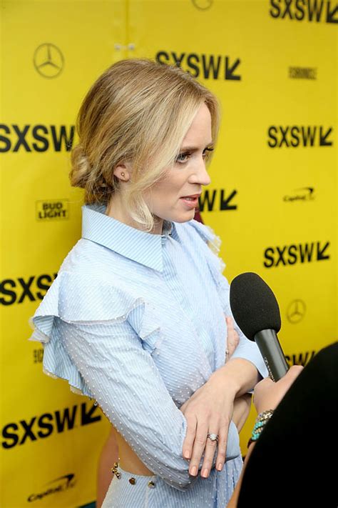 Written by bryan woods, scott beck and krasinski, the plot revolves around a father (krasinski) and a mother. SXSW Film: A Quiet Place & Final Portrait Red Carpets - 1 ...