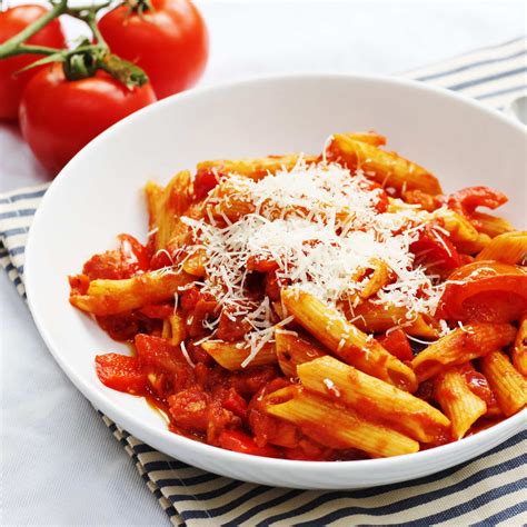 This creamy pasta dish gains most of its big flavour from chorizo it colours the creamy pasta sauce and infuses it. Easy Tomato and Chorizo Pasta | Searching for Spice