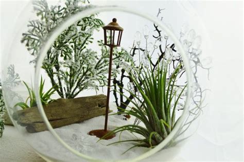 Wintery Narnia Terrarium Kit With Snow White Sand And Lamp Post ~ 2 Air