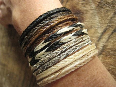 Horse hair jewelry makes for a good memento remembering a beloved horse. Remembering your Horse with Horse Hair Jewelry - EQUINE Ink