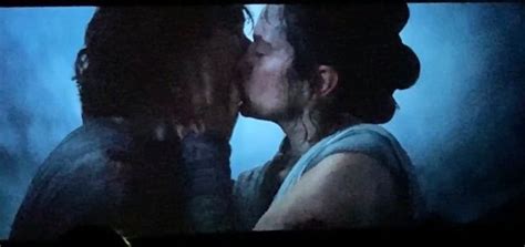 rey and ben kylo kiss star wars fangirl reylo star wars