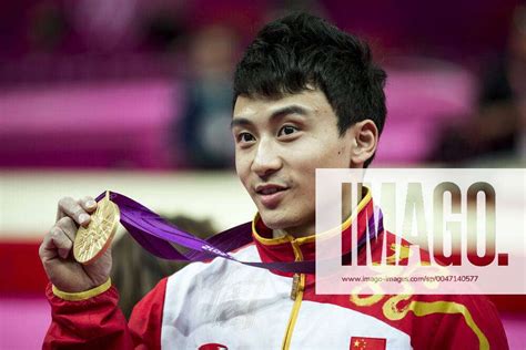 London Olympics 2012 Gymnastic Women S Team Final Feng Zhe Chn C