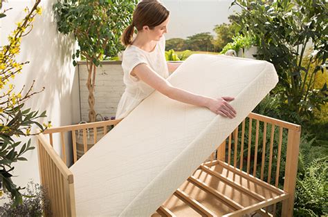 Due to different materials, frame designs, and style, the external dimensions of. Standard Size Crib Mattress 2020 - Guide To Select Perfect ...
