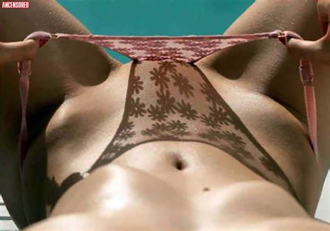 Julia Logacheva desnuda en Playboy Magazine México