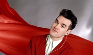 'Morrissey kissed me on the cheek': The legendary Smiths gig that took ...