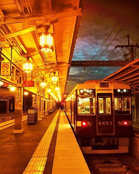 🐸 Satoru Japan🇯🇵 Kyoto Osakaさんoyabun1gou • Instagram写真と動画 京都 嵐山駅 夜景