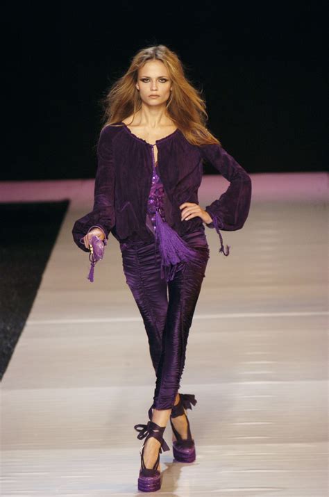 Fashion Show Emanuel Ungaro Spring 2005