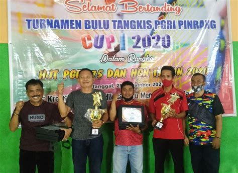 Sukses, Turnamen Bulu Tangkis PGRI Pinrang CUP I 2020 Meriahkan HUT PGRI dan HGN ke-75