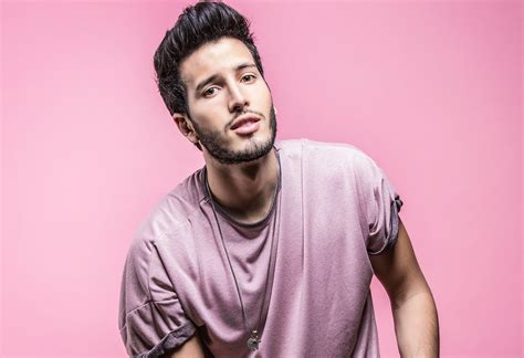 Sebastián Yatra Lanza Su Esperado álbum Debut “mantra”