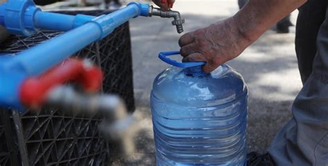 Comienza Corte De Agua En Santiago Revisa Aqu Los Puntos De Abastecimiento Por Interrupci N