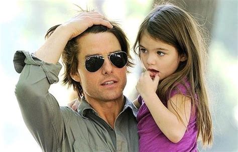¡de Locos Tom Cruise Dice Que Su Hija Está Poseída Candela
