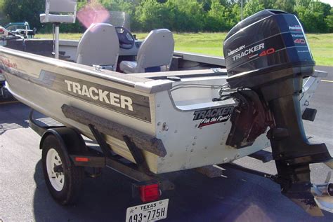Bass Tracker Deep V 16 1994 For Sale For 4500 Boats From