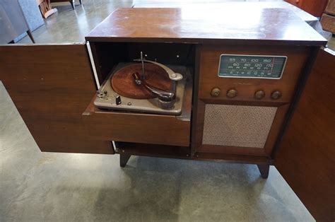 Vintage Marconi 2 Door Console Stereo W Record Player