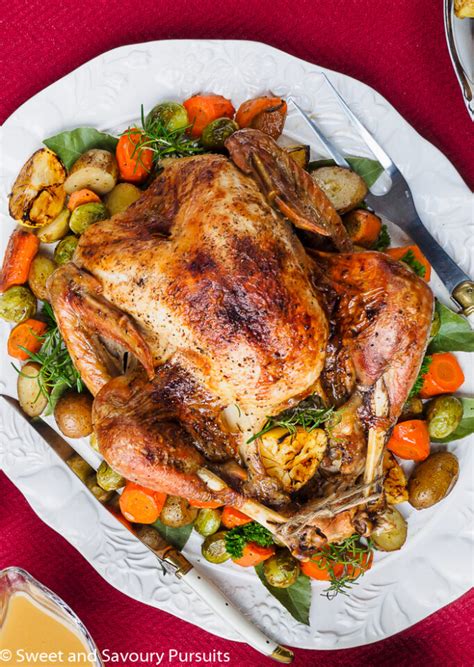 easy roast turkey with gravy sweet and savoury pursuits