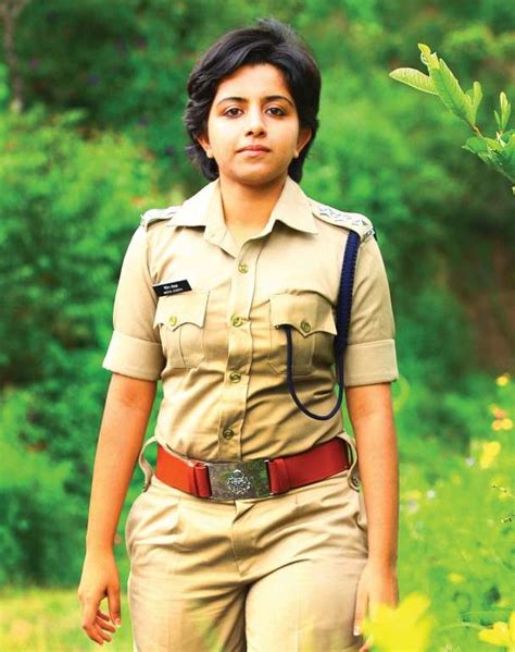Merin joseph (born 20 april 1990) is an indian police officer who was born in ernakulam. Munnar's Merin | IPS officer Merin Joseph | merin joseph ...