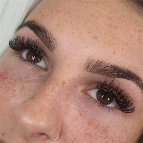 Aug 12, 2019 · long story short: Eyelash Extensions Aftercare - From Cleaning to Crying, Heres What You Need to Know ...