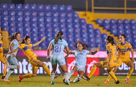 Pron Stico Mazatl N Vs Tigres Femenil Y Momios Bal N Latino