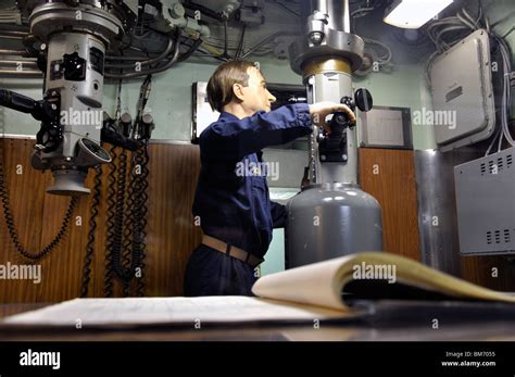 uss nautilus le 1er sous marin nucléaire américain au musée de la force sous marine groton