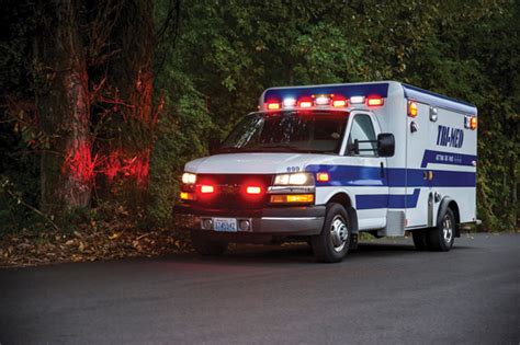 Lights And Sirens Improve Safety Of Emergency Calls Jems Ems