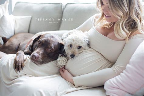 30 Maternity Picture Ideas For Stunning Pregnancy Shots