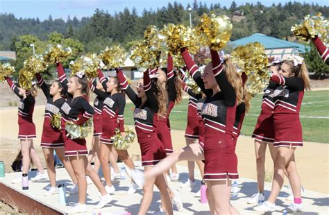 Cheer Team Scotts Valley High School
