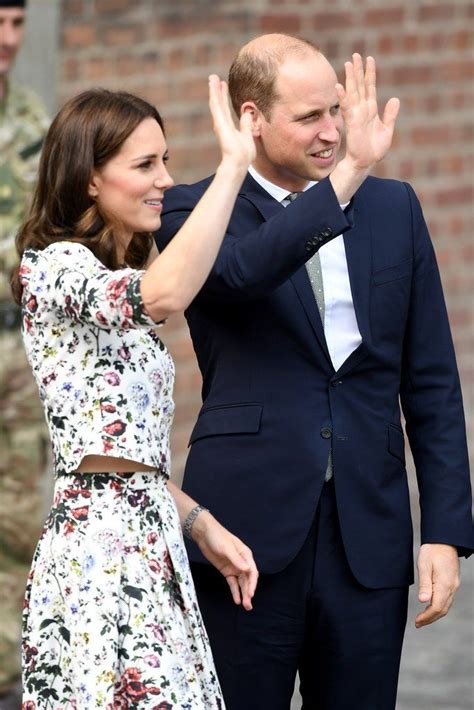 When Kate Lifted Her Arm Her Separates Were Highlighted Kate