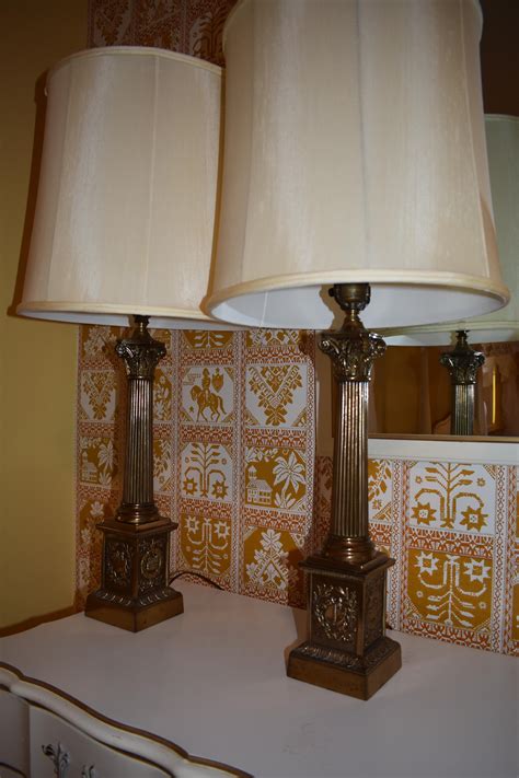 Lot Pair Of Vintage Brass Table Lamps