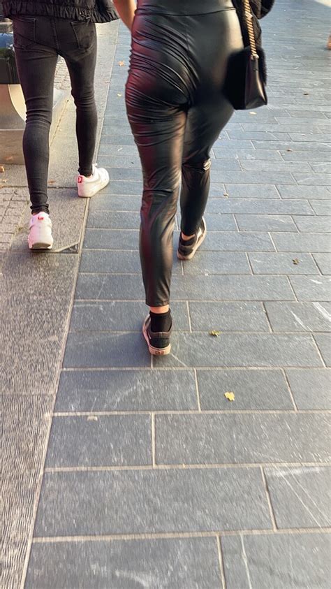Sexy Ass In Tight Leather Leggings Spandex Leggings And Yoga Pants Forum