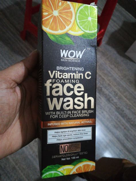Wow Skin Science Brightening Vitamin C Face Wash Reviews Benefits