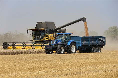New Holland Launches New Model To Its Rotary Combine Line Up Agrilandie