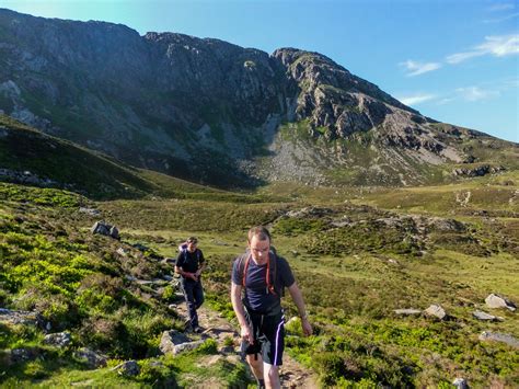 Daear Ddu Moel Siabod Scramble Mud And Routes