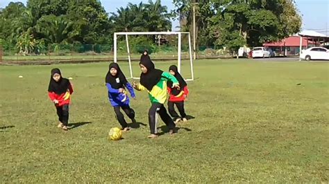 Futsal Perempuan Bawah 10 Tahun Sempena Bulan Sukan Negara Sk Parit